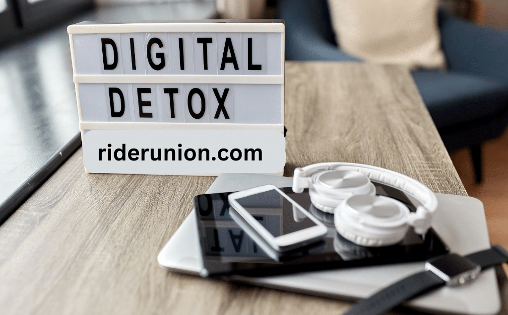 Digital Detox: Balancing Technology Use for Improved Sense of Well-Being